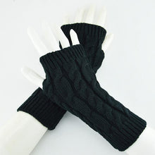 Winter Warm Mittens-Clothing-SHED71-Black Pattern 1-SHED71